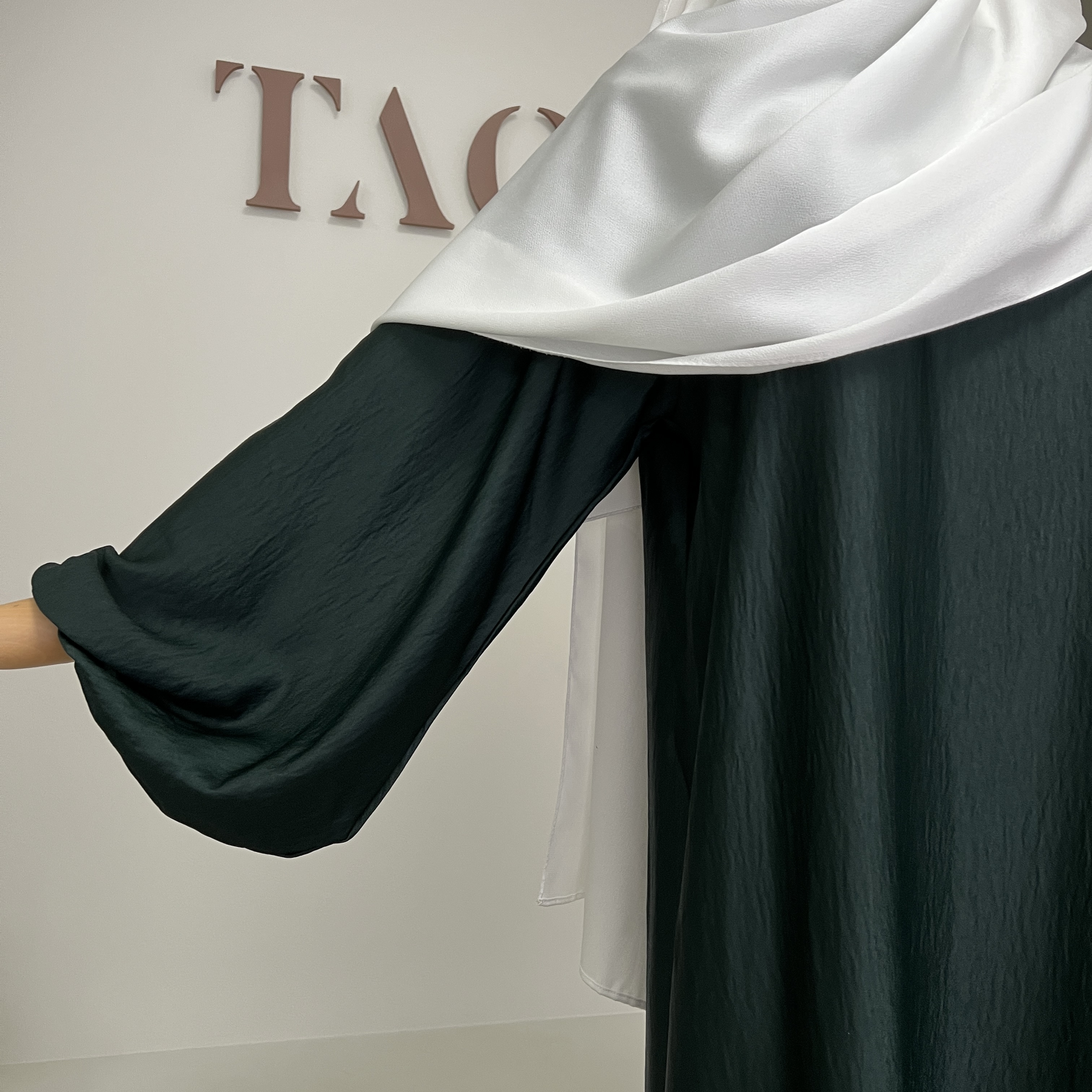 Abaya basique Vert Sapin – Image 2